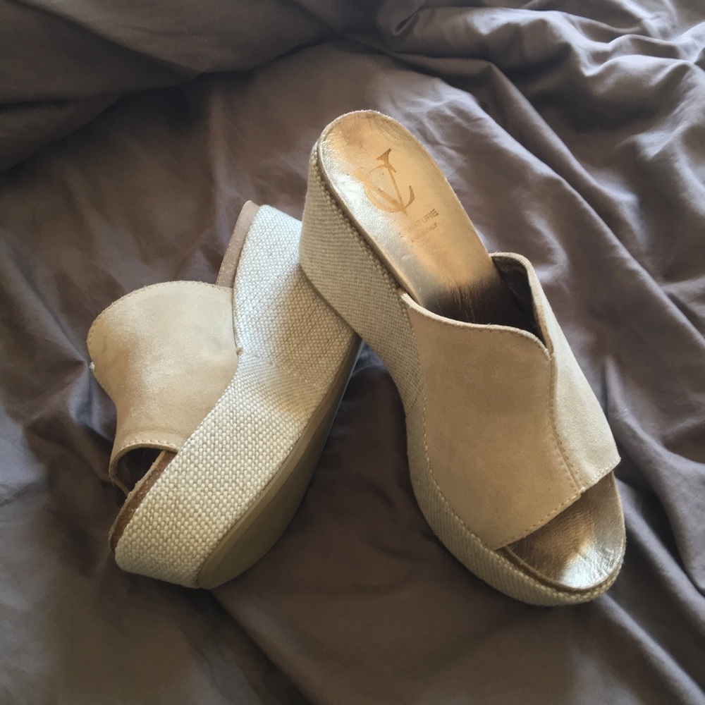 VC Signature Suede Slide